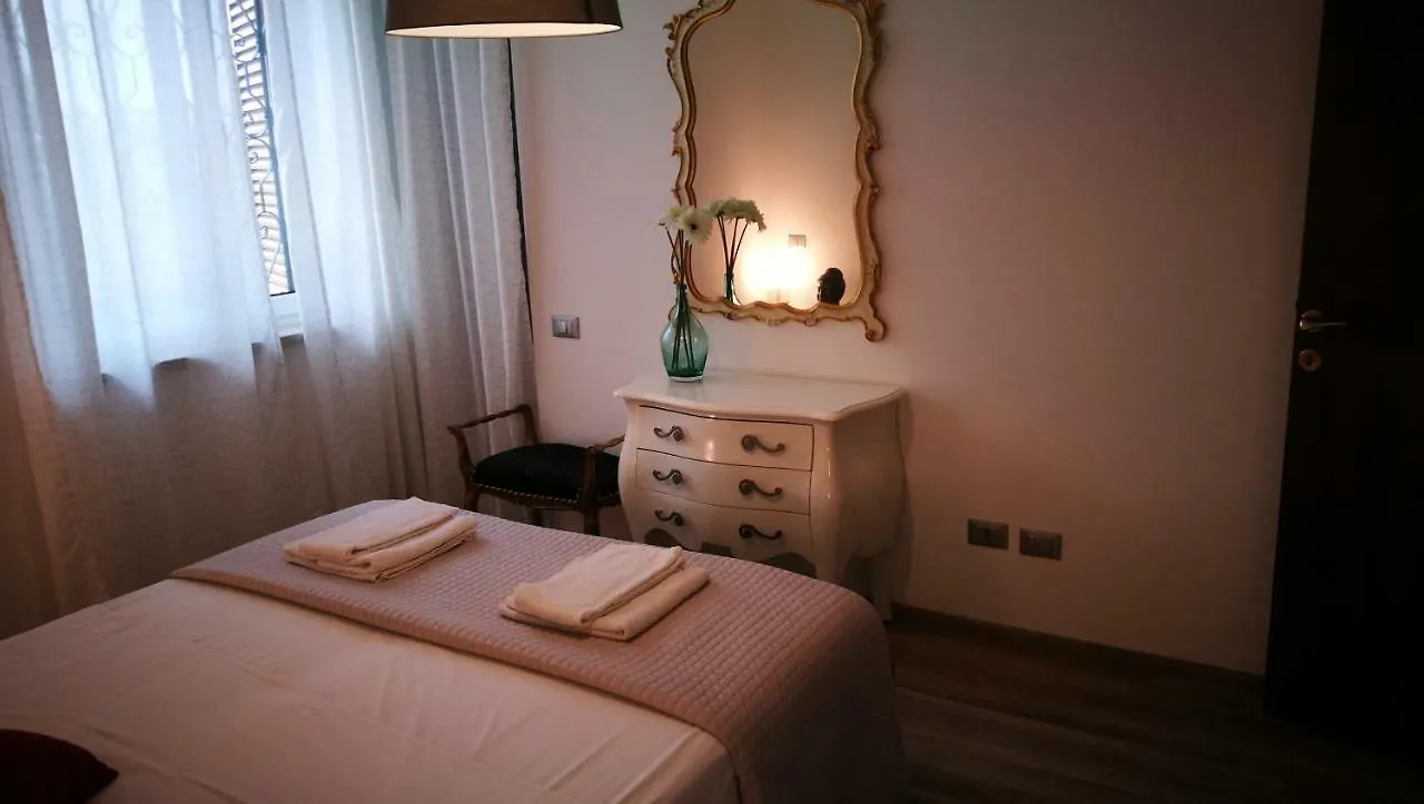 Villa Mattarana Lazise 0*,
